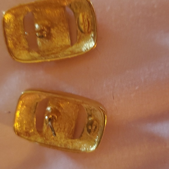 Givenchy earrings - Picture 3 of 3